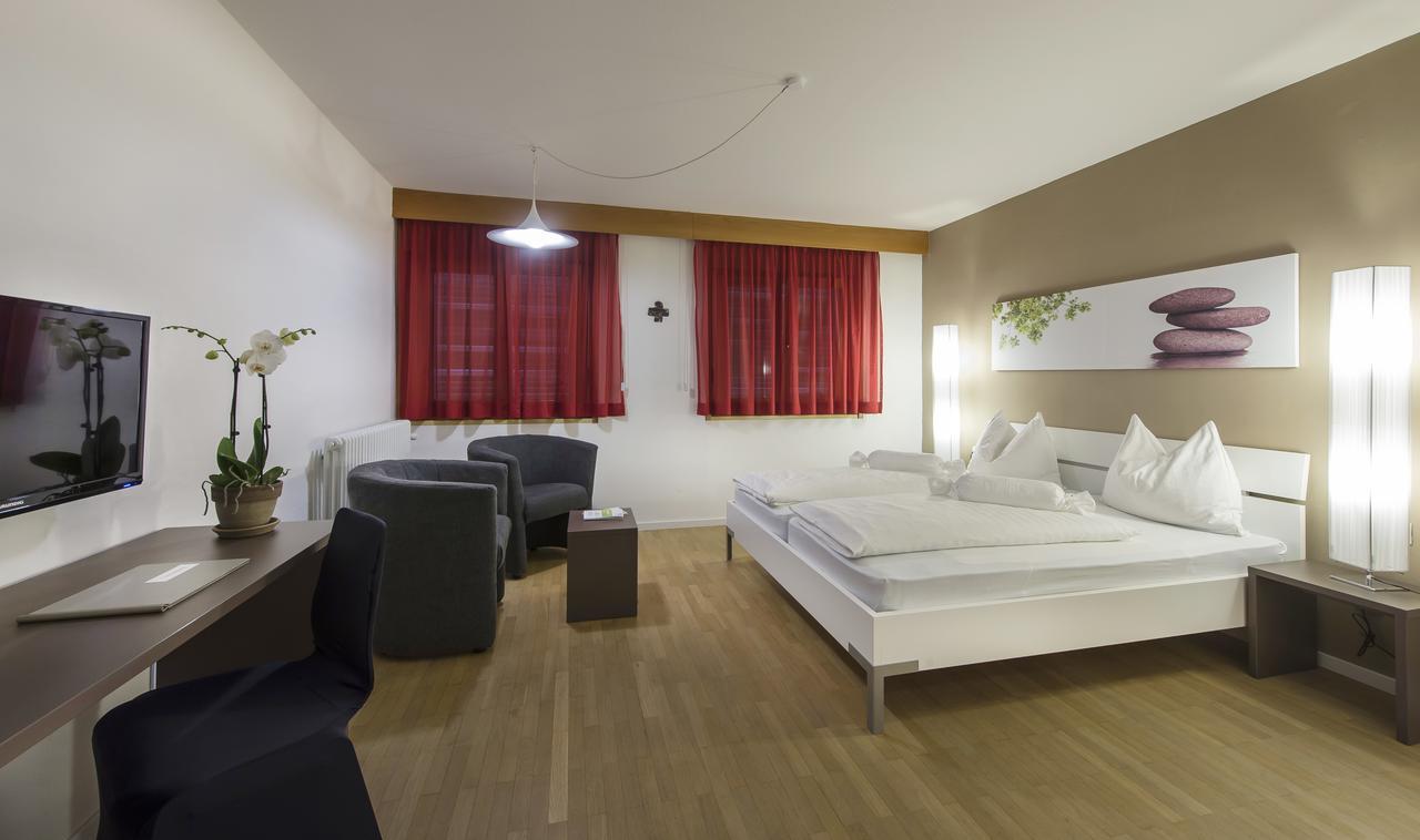 Pension Lichtenburg Nalles Exterior foto